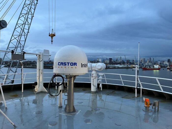 OneWeb for maritime